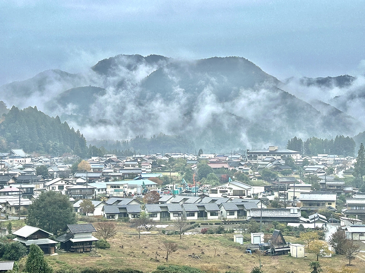 雲海の山里